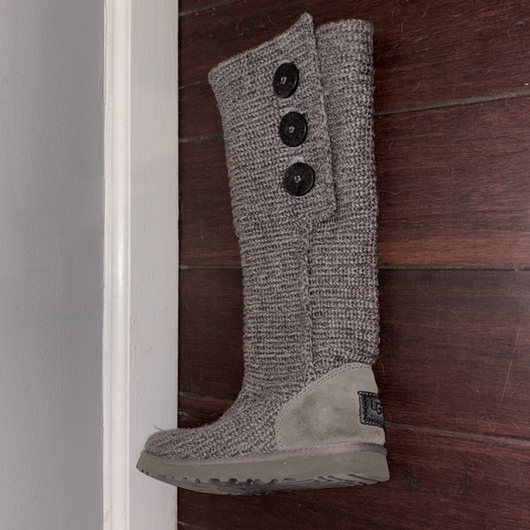 UGG Winter Classic Cardy Winter Boot Gray Size 5 - Picture 6 of 9